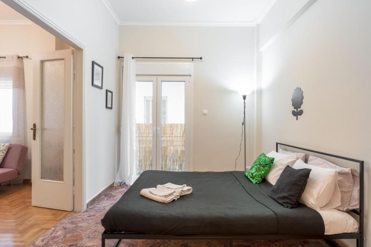 Appartamento Pink Flat Exarcheia Athens Netflix Esterno foto